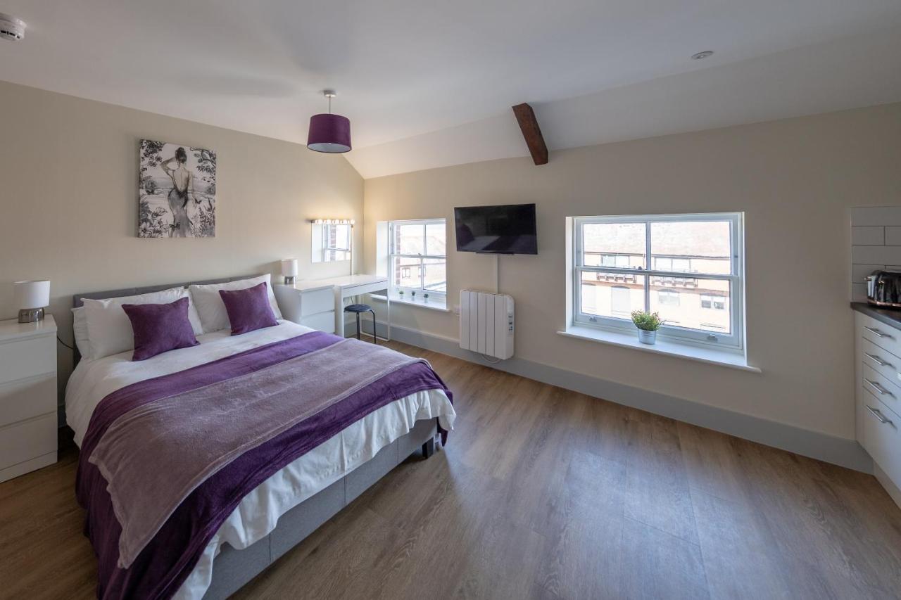 Isabella House - Hereford City Centre Aparthotel, By Rentmyhouse Экстерьер фото