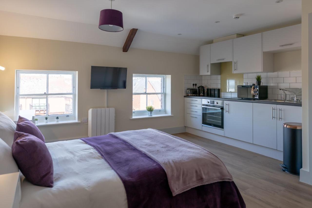 Isabella House - Hereford City Centre Aparthotel, By Rentmyhouse Экстерьер фото